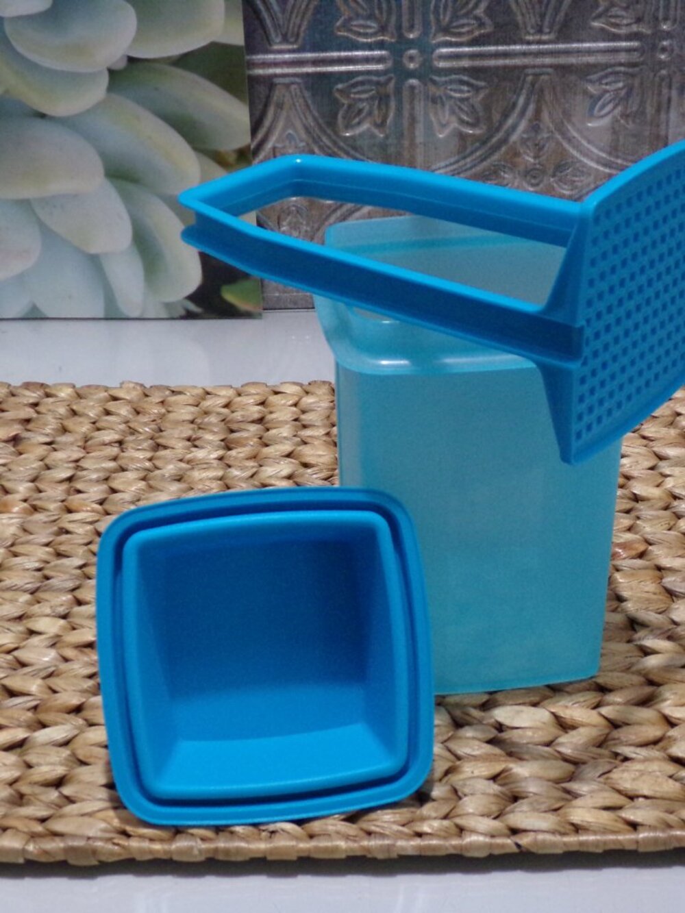 Pick-A-Deli Container - Picture 2 of 2